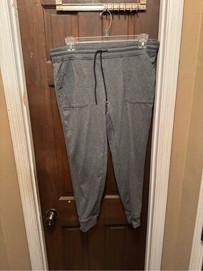 Women’s Large Gray Jogger Pants with Drawstring Waist